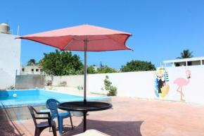 Casa Rojas, a una calle de la playa!